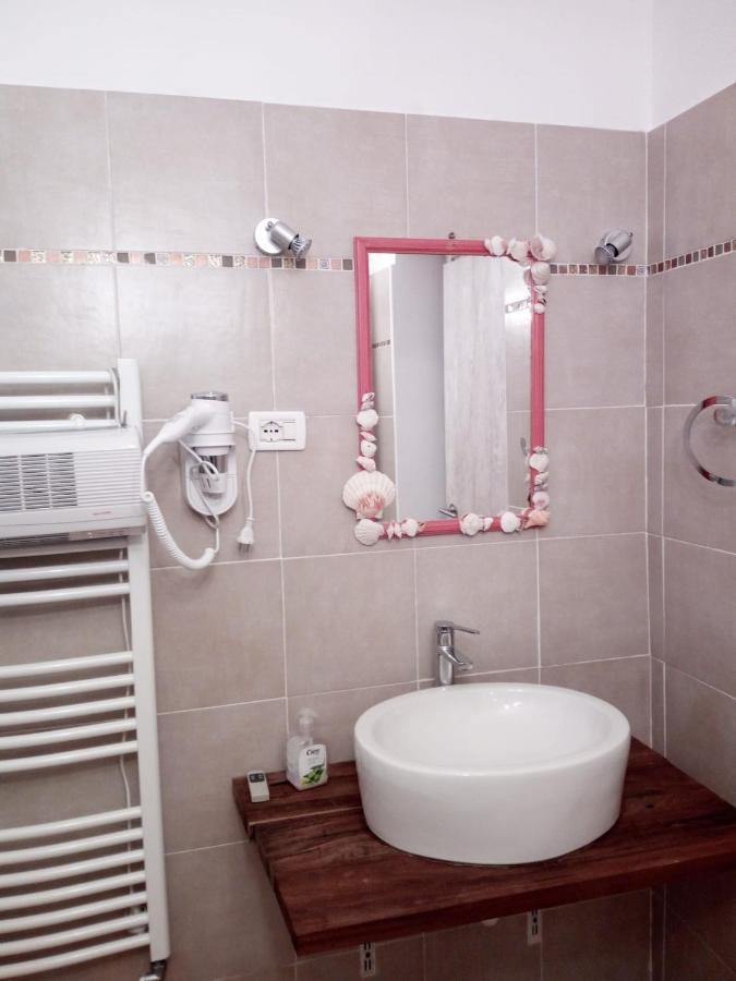 Lo Sporting Bed&Breakfast Nasino Exterior foto